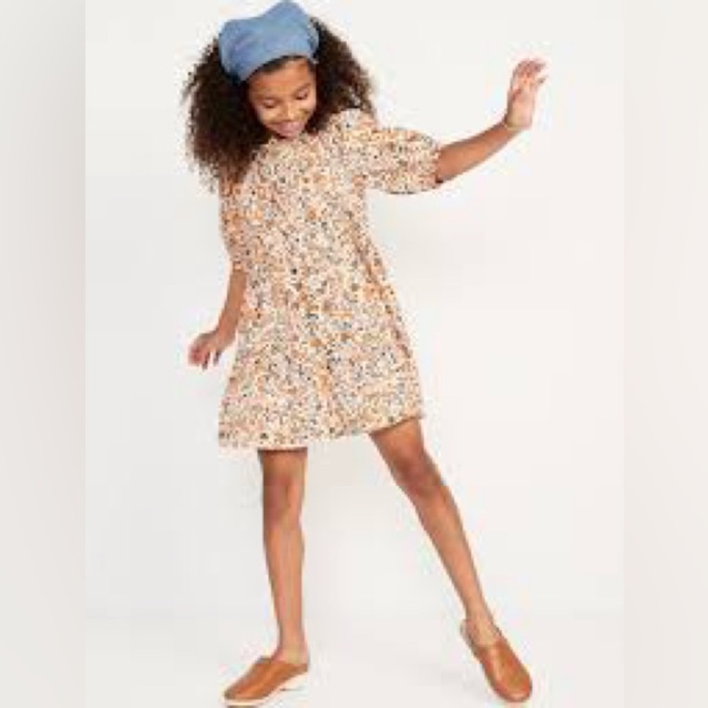 NWOT mini me peach floral dress (sz 8-10/M)
